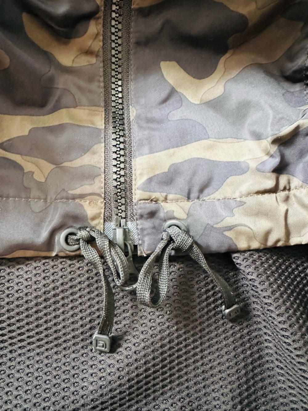 Blanc Noir Mastermind WaterResistant Camo Utility Jacket NWOT Womens Large 10/12 - Picture 10 of 13